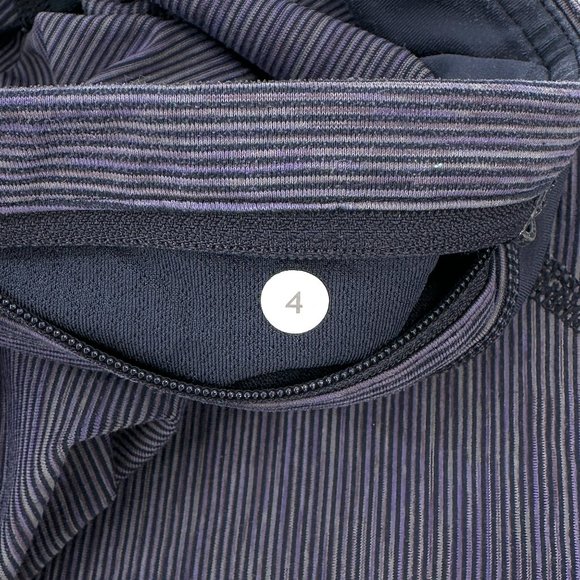 Lululemon Inspire Crop II Purple Blue Leggings sz 4 - Picture 8 of 9